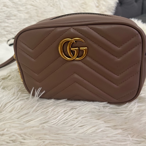 Authentic GG MARMONT MINI SHOULDER BAG - Picture 2 of 16